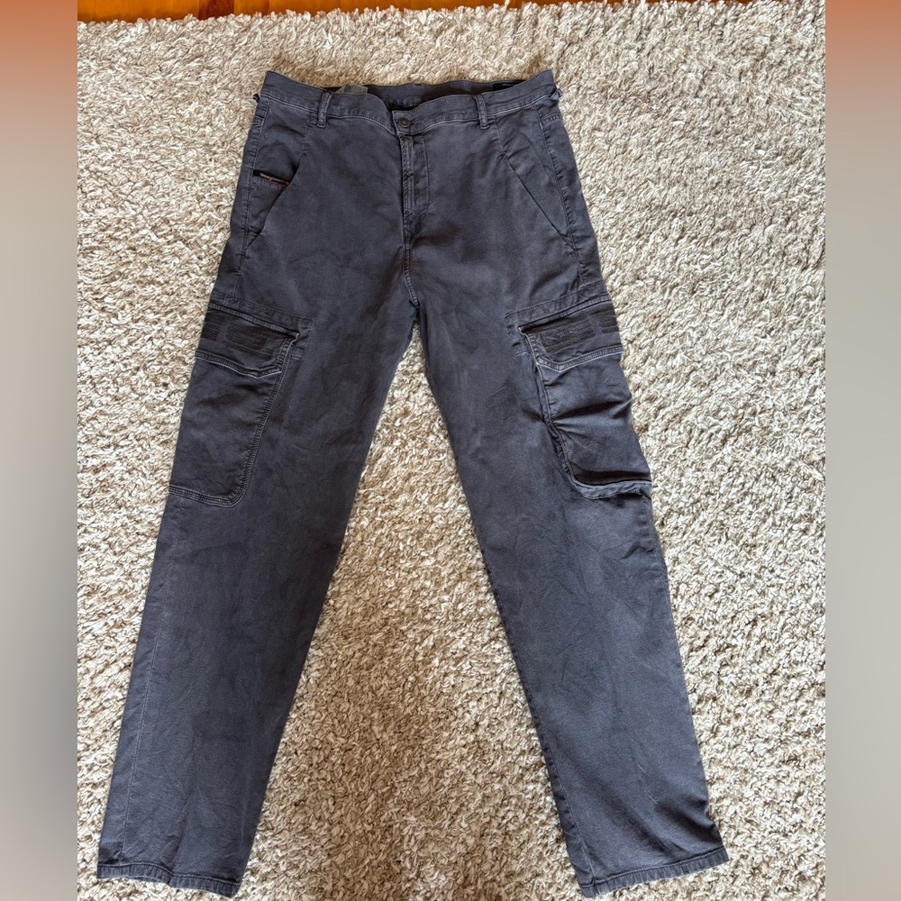 Diesel Men's Dark Gray Cargo Pants